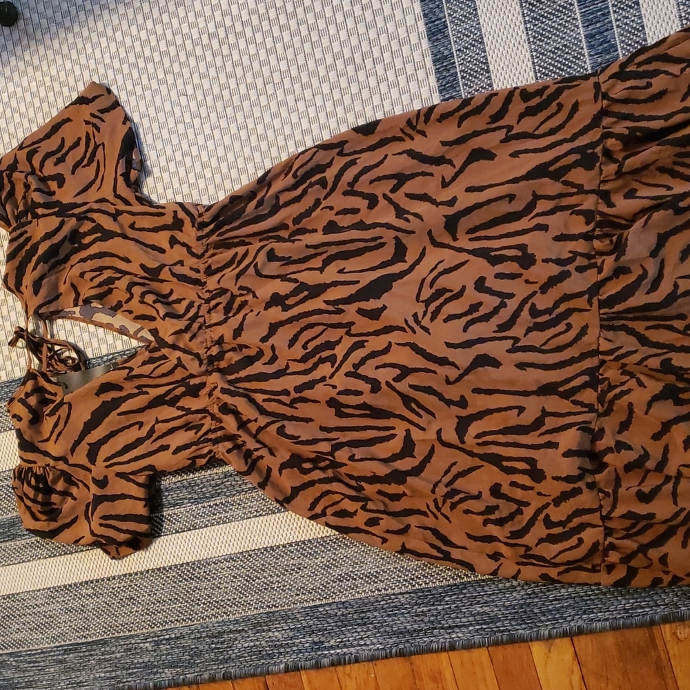 Tiger wrap dress
